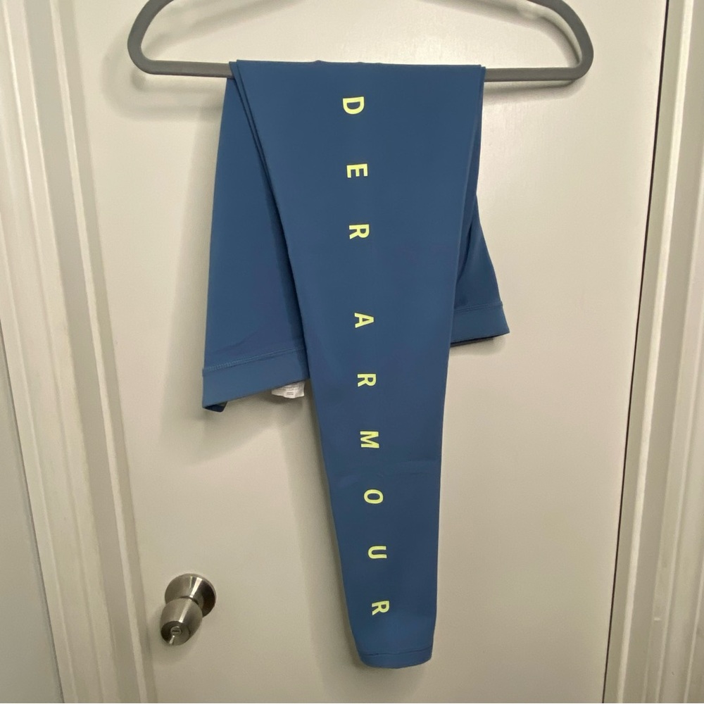 Under Armour Yoga Leggings Brand New Size L
